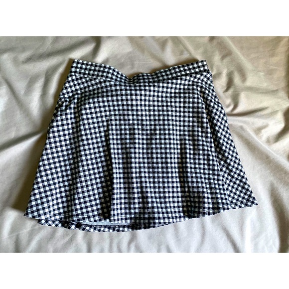 Checkered Skirt - Picture 2 of 3